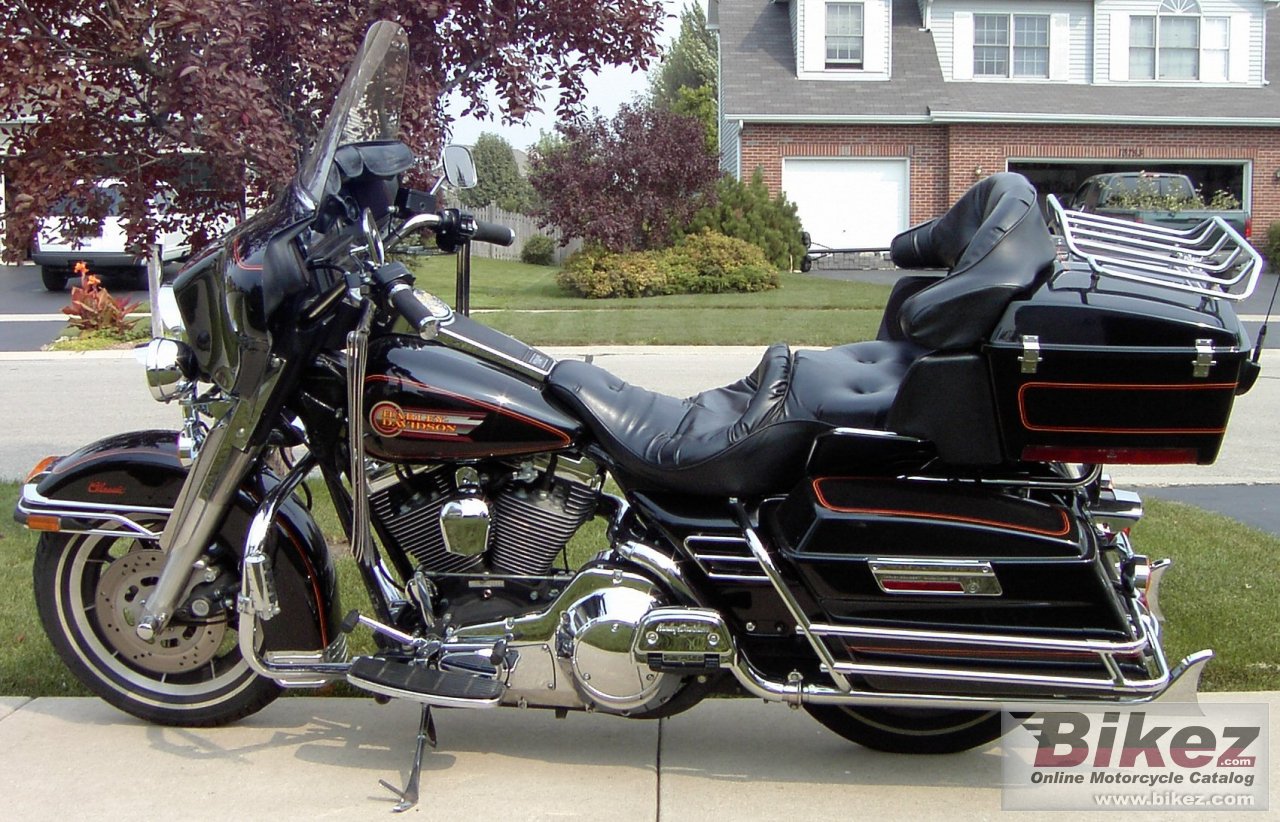 Big Dennis Link 1340 electra glide classic picture and wallpaper from Bikez.com